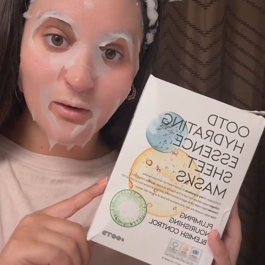 Host applying OOTD Hydrating Essence Sheet Mask 30-Pack [demo-card]